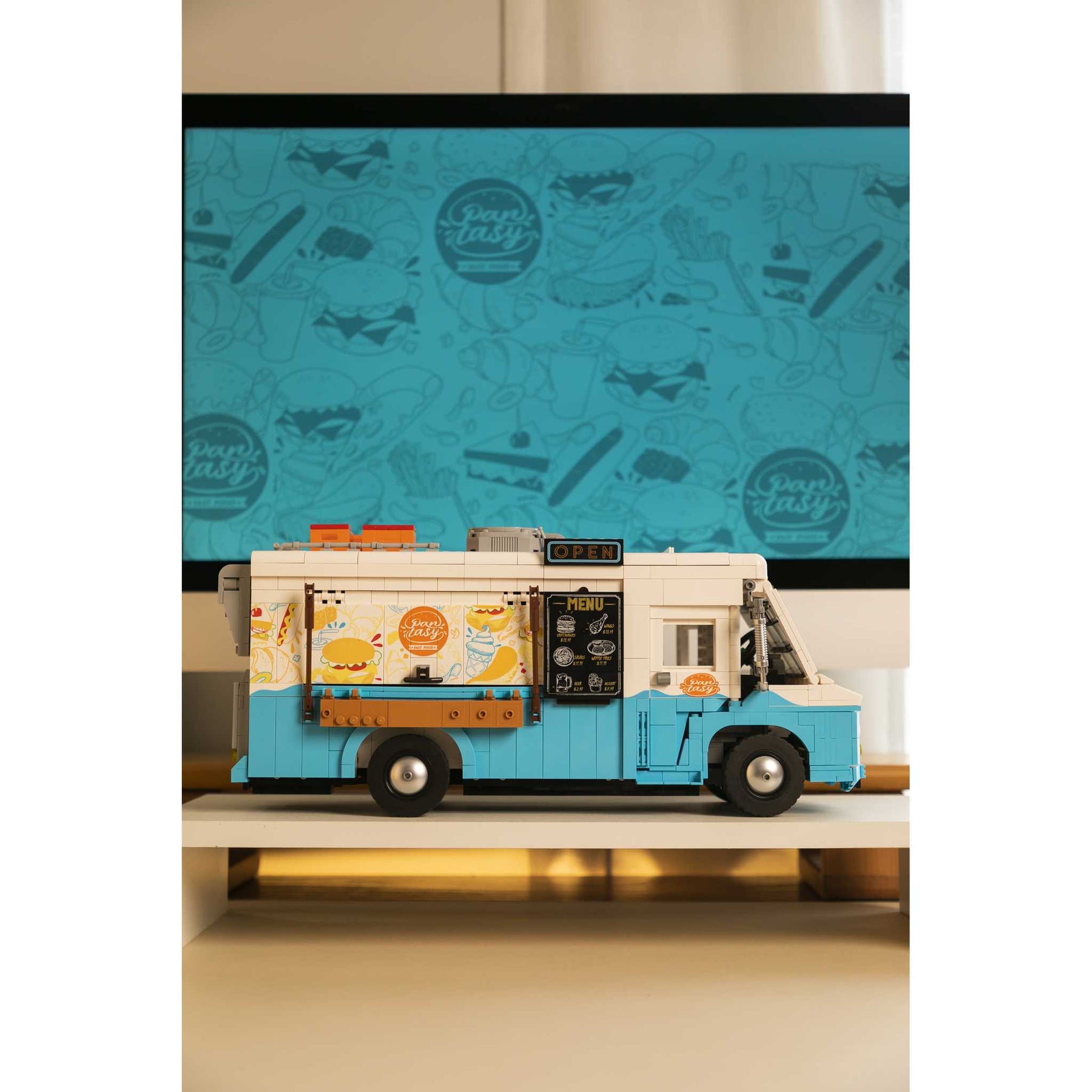 85011 - Retro Food Truck (Pantasy)