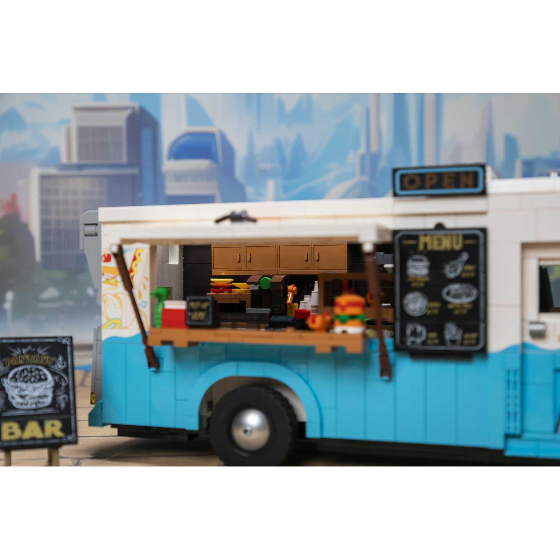 85011 - Retro Food Truck (Pantasy)