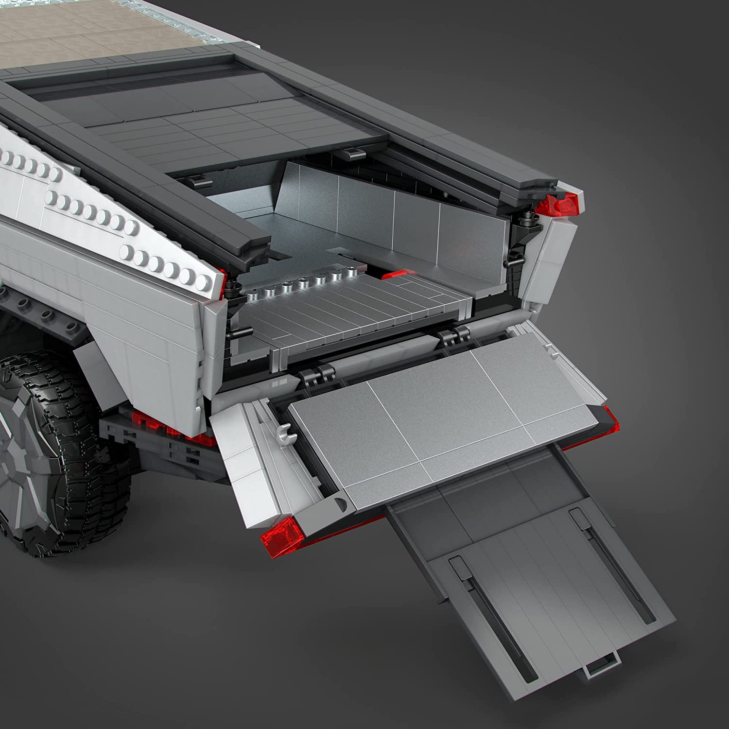 GWW84 - Tesla Cybertruck (Mega Construx)
