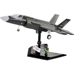 CB-5904 - F-35A Lightning II "Husarz" (Cobi)