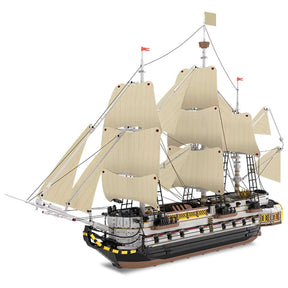 R-66048 - HMS Endeavour (Reobrix)
