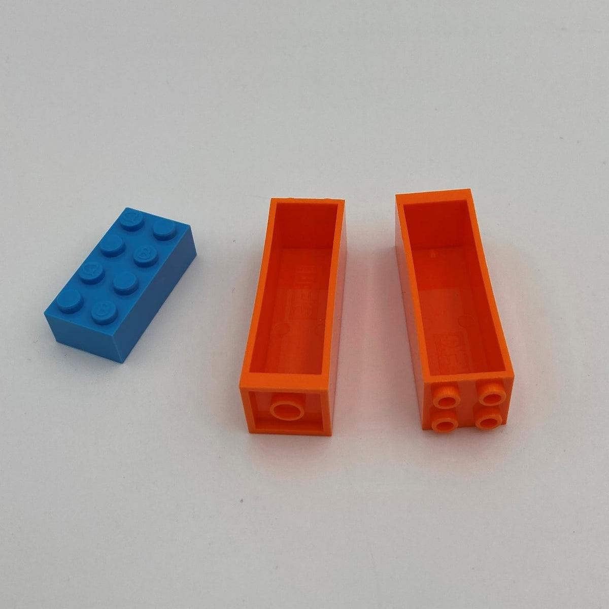 AA0053 - Brick 2x2x5 orange 10er